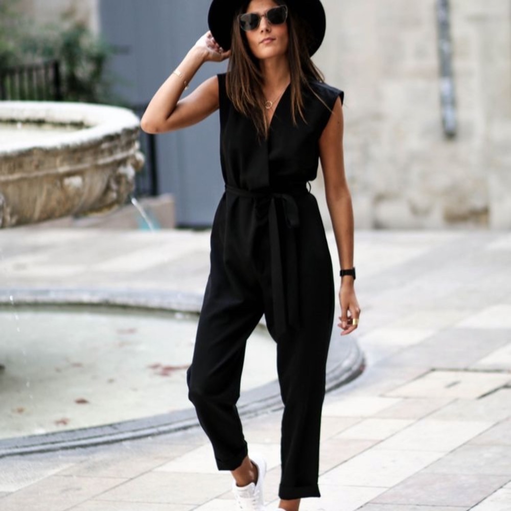 MWT Cupio jumpsuit TRADE VALUE = RETAIL 🔴